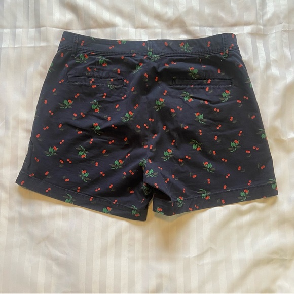 Banana Republic Navy Cherry Print Women Shorts - Picture 4 of 6